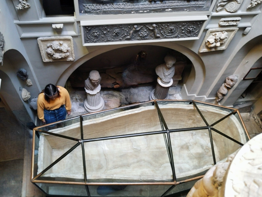 Museum Dialogues .2.